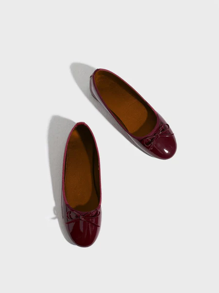 Chic Ballet Flats - Red - Image 3