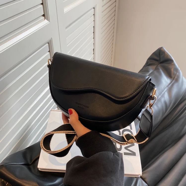 Phoebe Vintage Handbag - Image 8