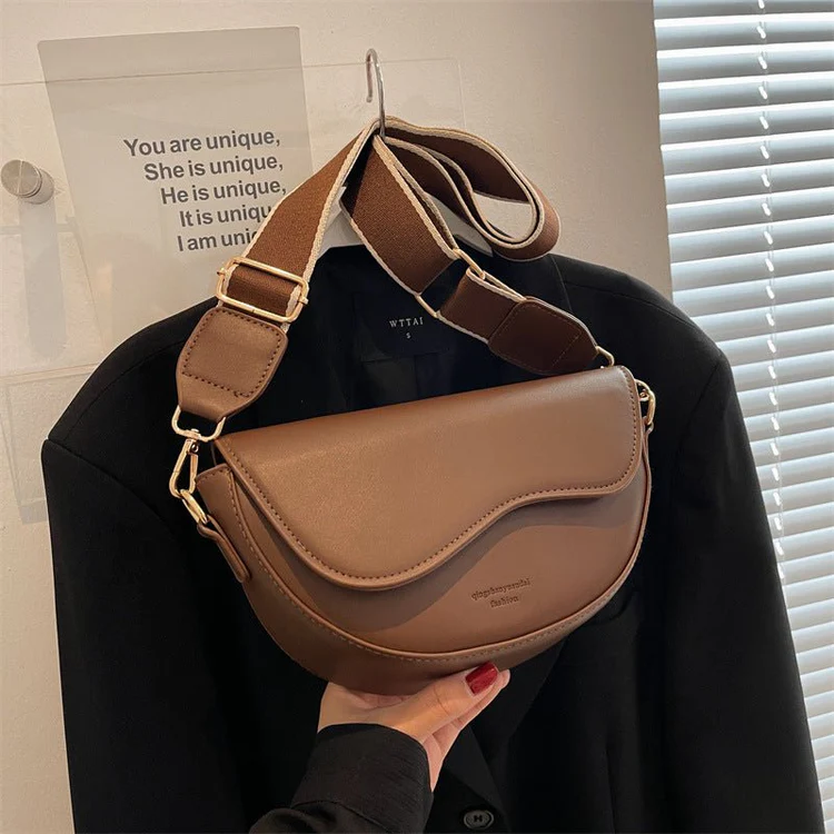 Phoebe Vintage Handbag - Image 7