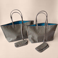 Vivara Signature Carryall - Image 7
