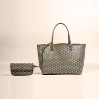 Vivara Signature Carryall - Image 8