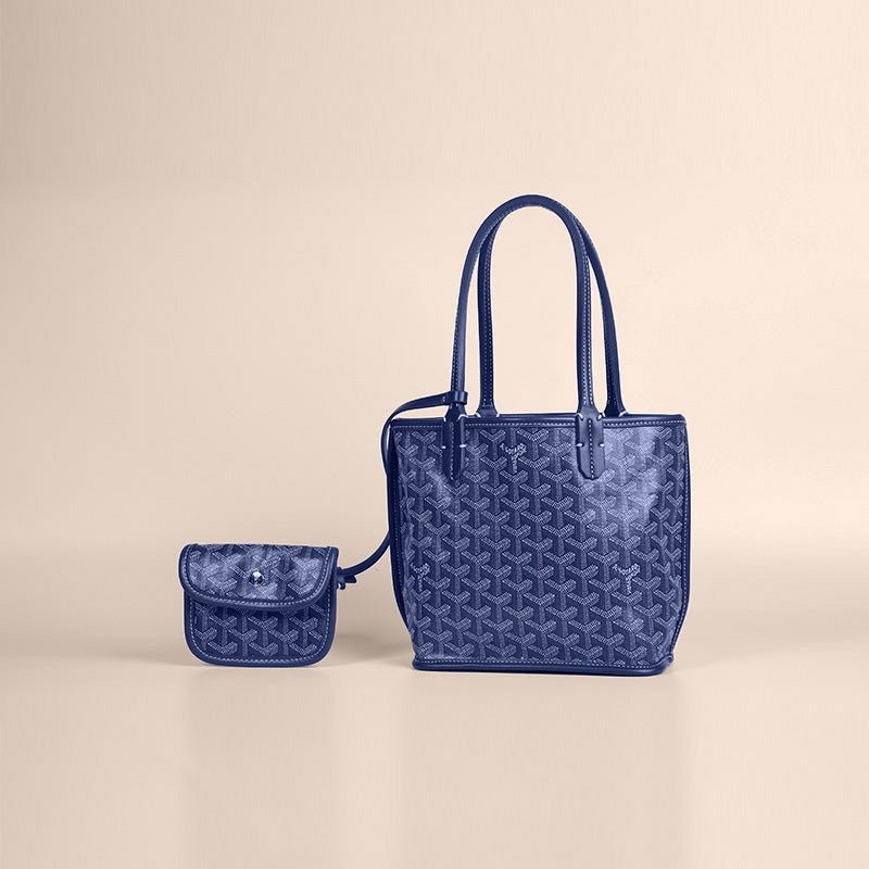 Veyra Revesible Mini Tote - Image 41
