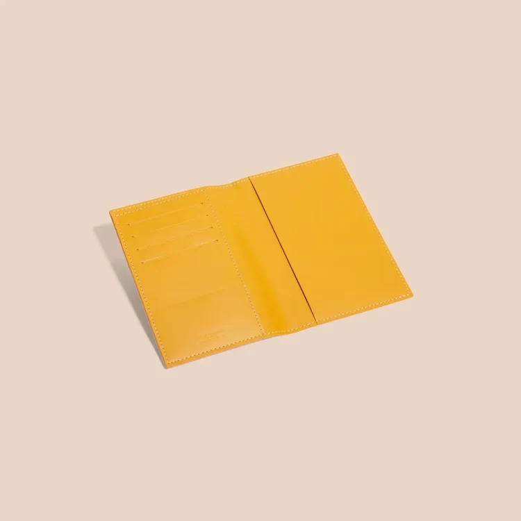 Voyelle Passport Holder - Image 10