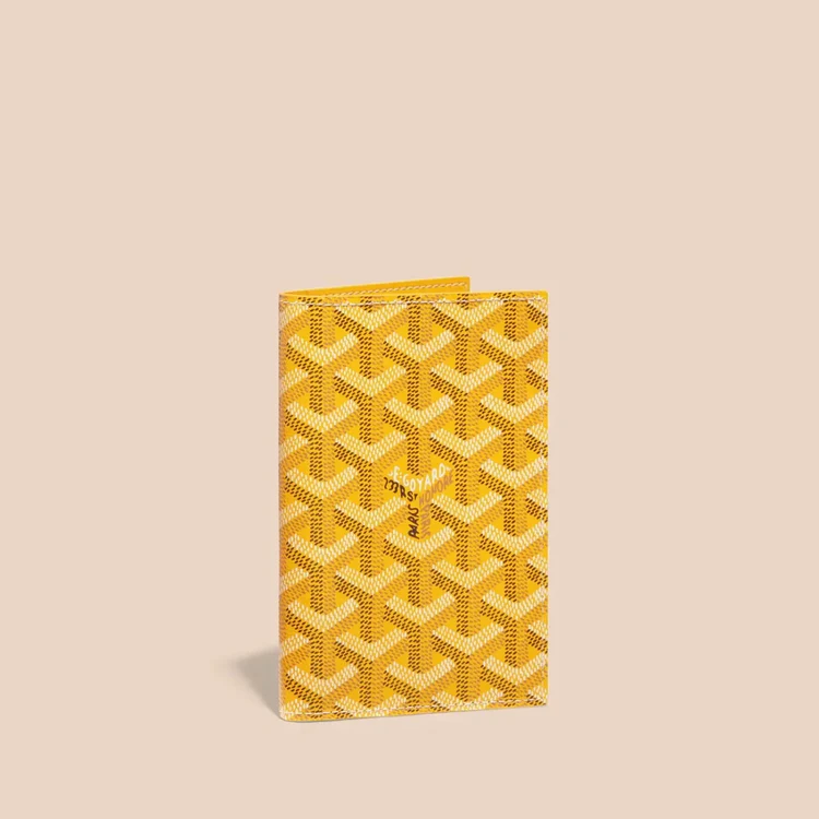 Voyelle Passport Holder - Image 5